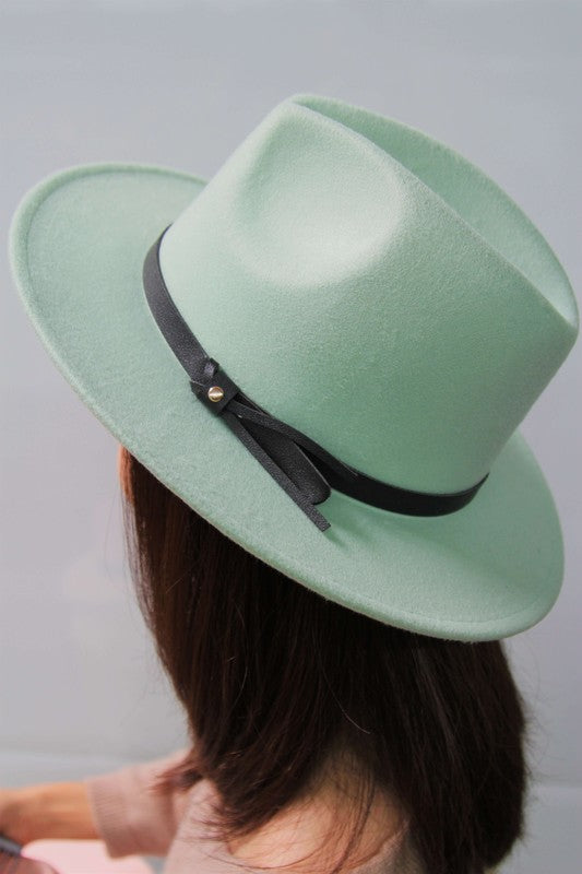 Panama Style Wide Brim Classic Felt Fedora