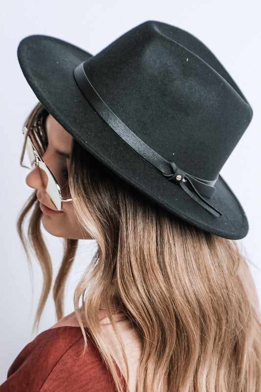 Panama Style Wide Brim Classic Felt Fedora