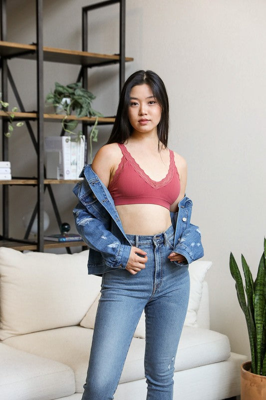 Cropped Lace Trim Padded Bralette