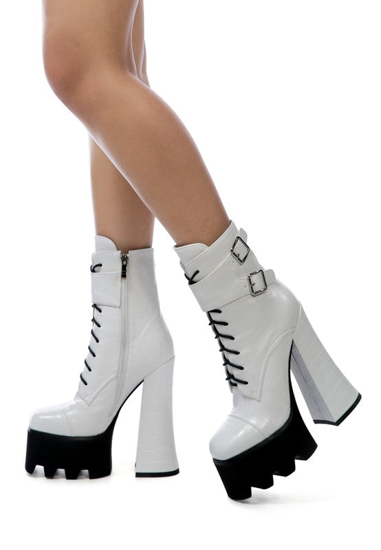 Stomper Side Zipper Opening Platform Combat Boot
