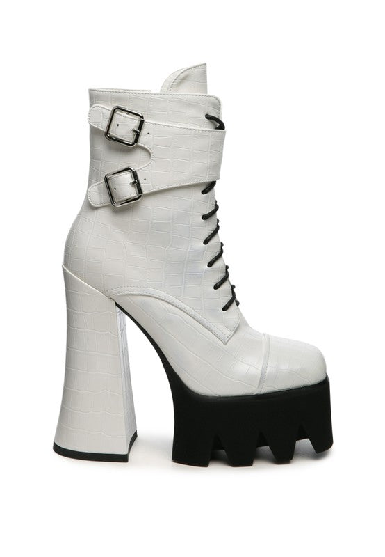 Stomper Side Zipper Opening Platform Combat Boot