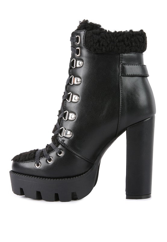 Fur Collared Faux Leather Pines Ankle Boots