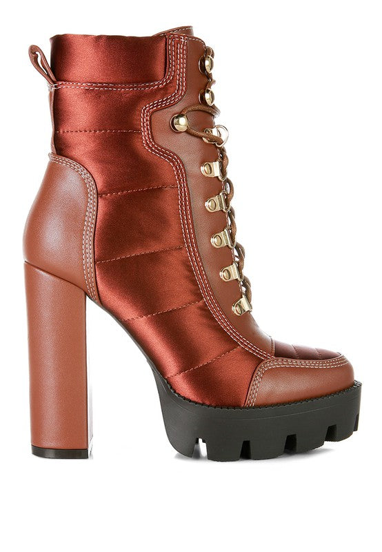 Scotch Side Zipper Opening Ankle Boots
