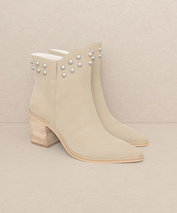 Casual Slip On Studded Collar 3" Booties