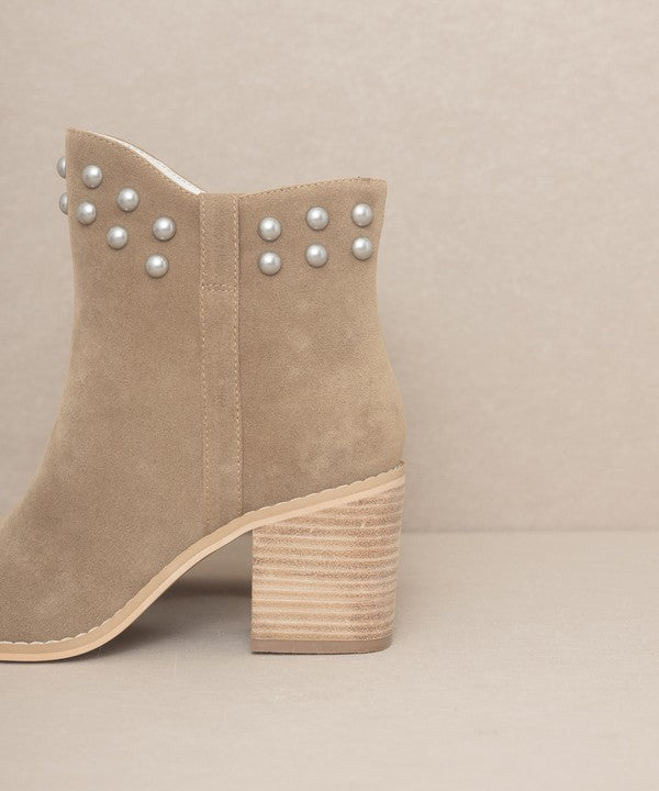 Casual Slip On Studded Collar 3" Booties