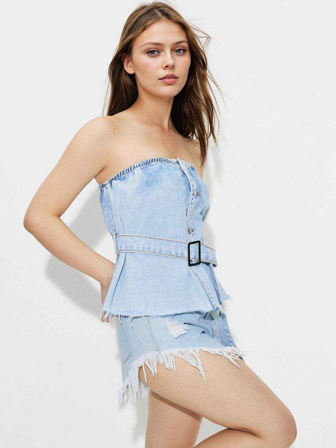 Buttoned Raw Hem Tube Denim Top