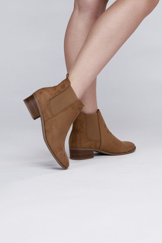 Casual Teapot Ankle 1.5' Booties