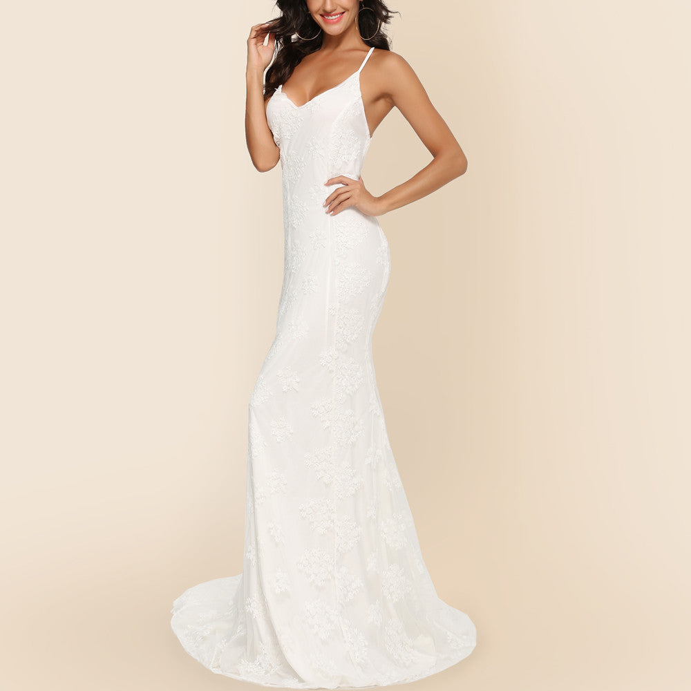 V-Neck Wedding Dress - Elegant Trailing Bridal Gown