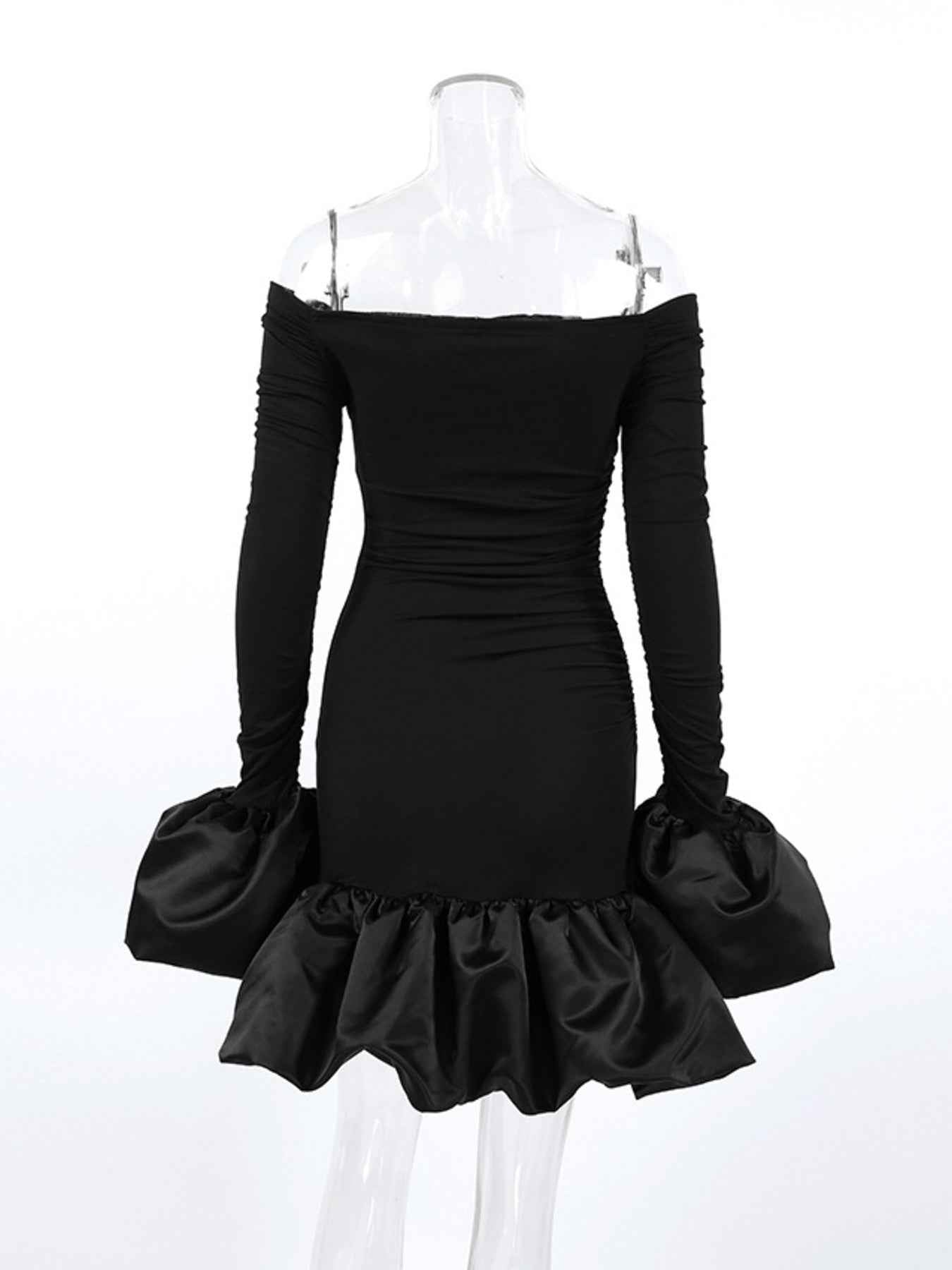 35b7b658e140403297156e9f6847b492-Max