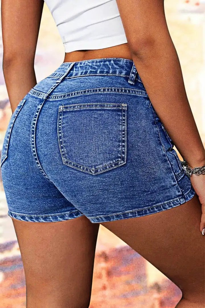 Trendsi high-waist wide-leg denim shorts back view on model showing high rise fit and pocket detail