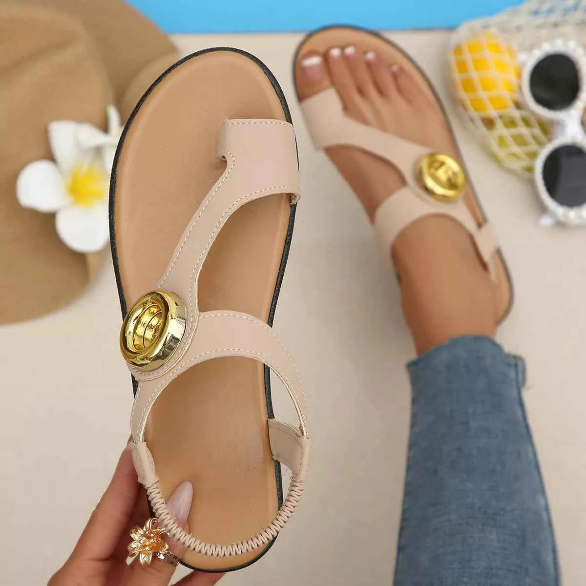 Toe Loop Flats Sandals