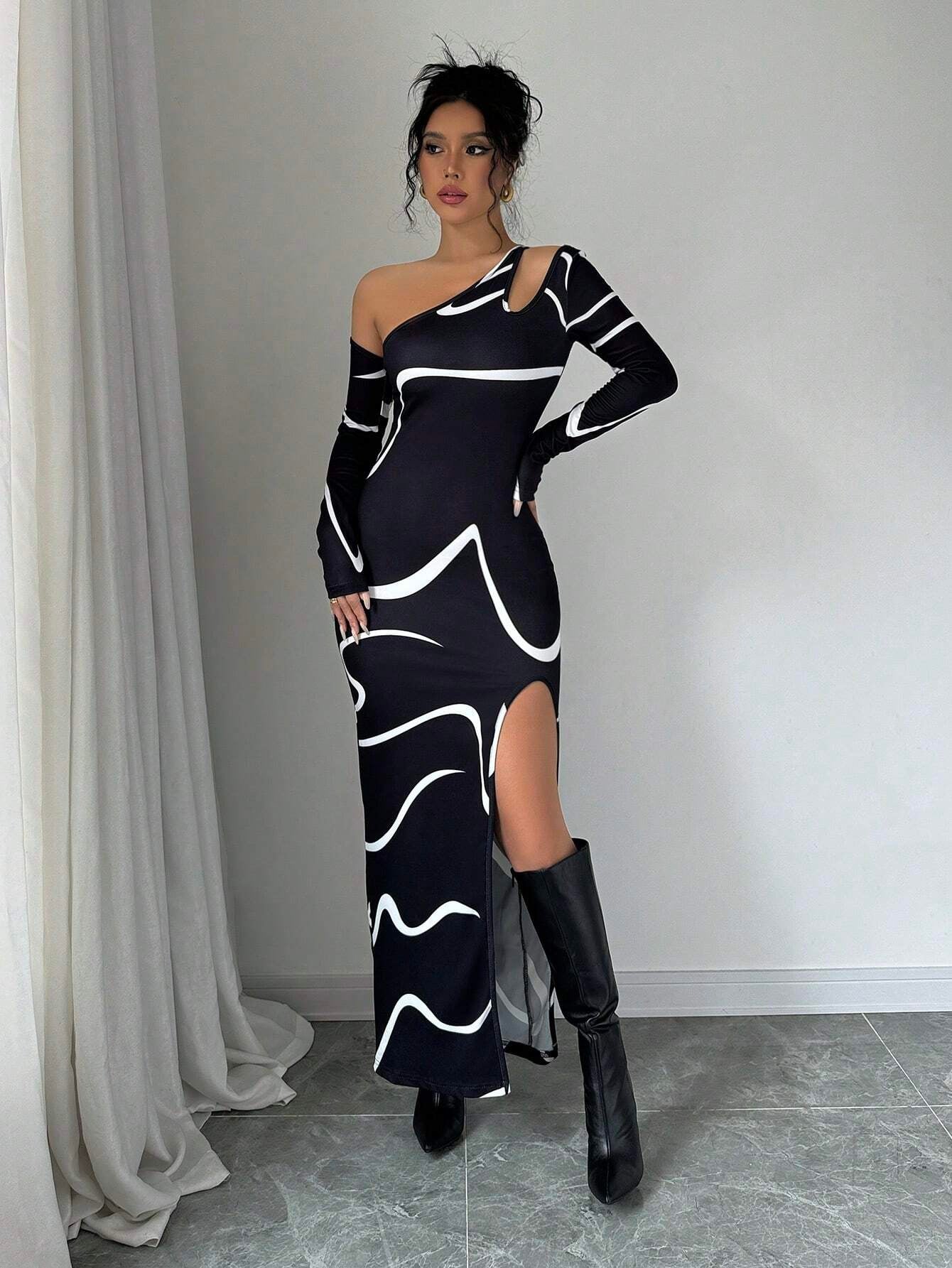 One-shoulder Bodycon Maxi Dress - Graffiti Print Asymmetric