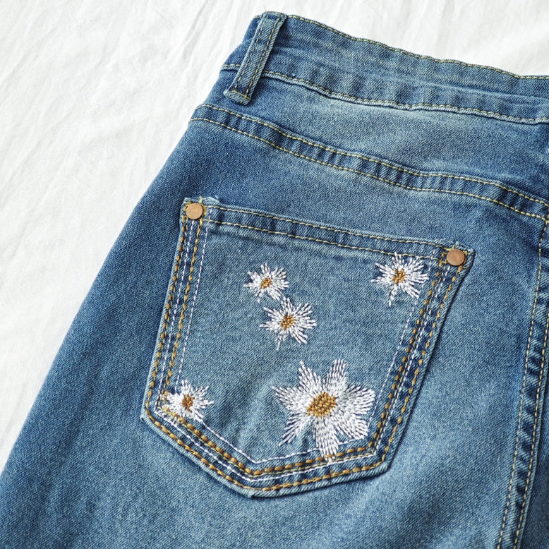 High-Waist Star Patch Slit Leg Jeans - Y2K Retro Denim