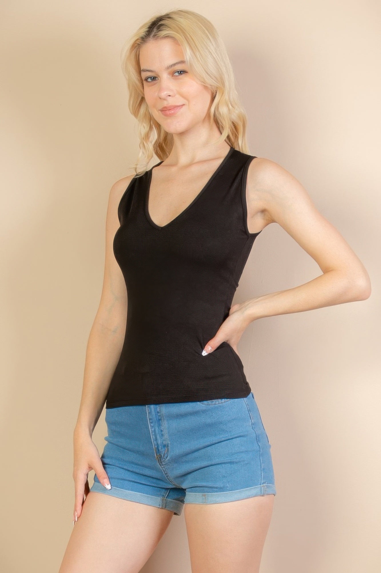 Ribbed V-neck Sleeveless Tank Top