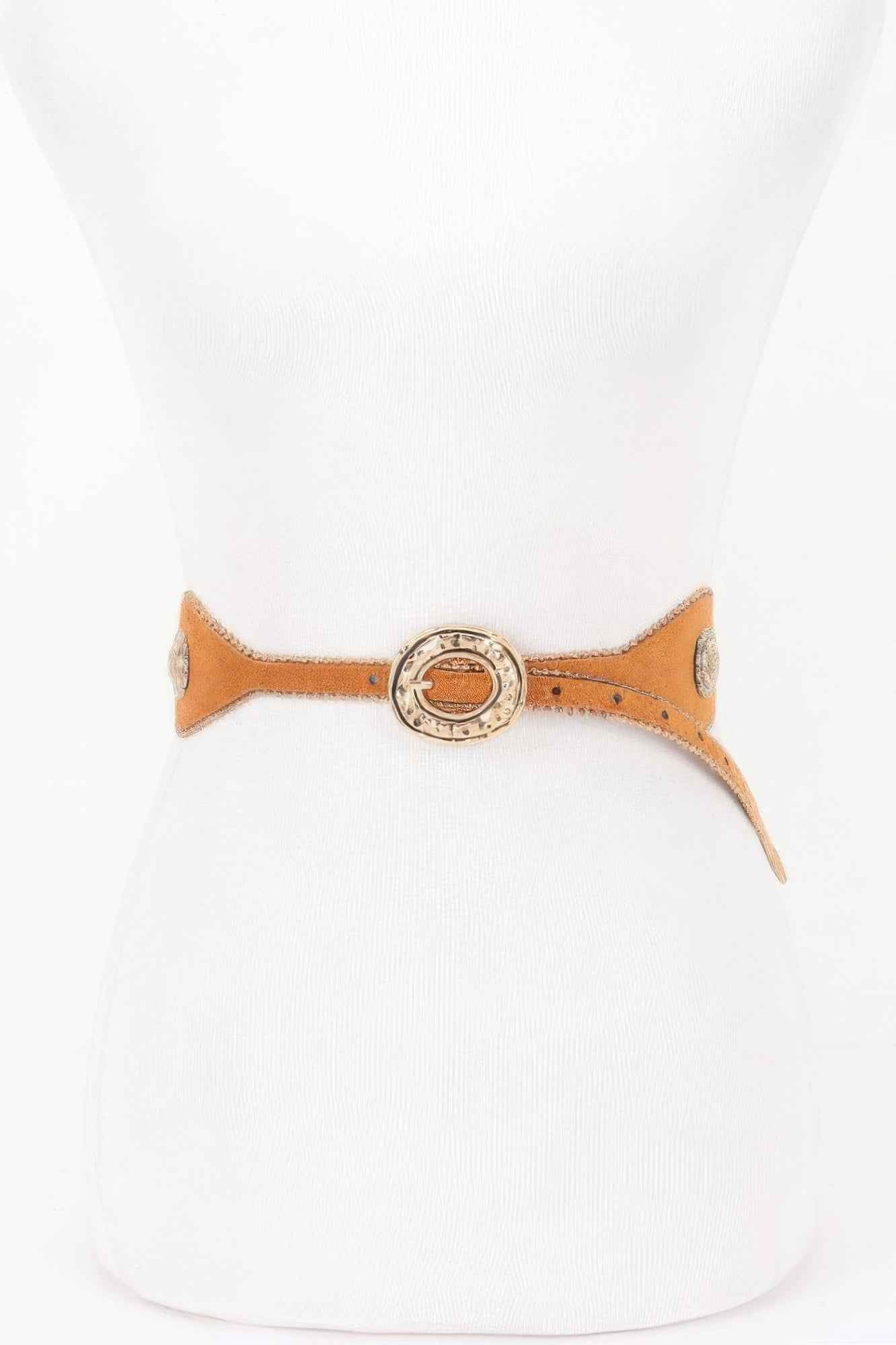 Scalloped Edge Concho Belt