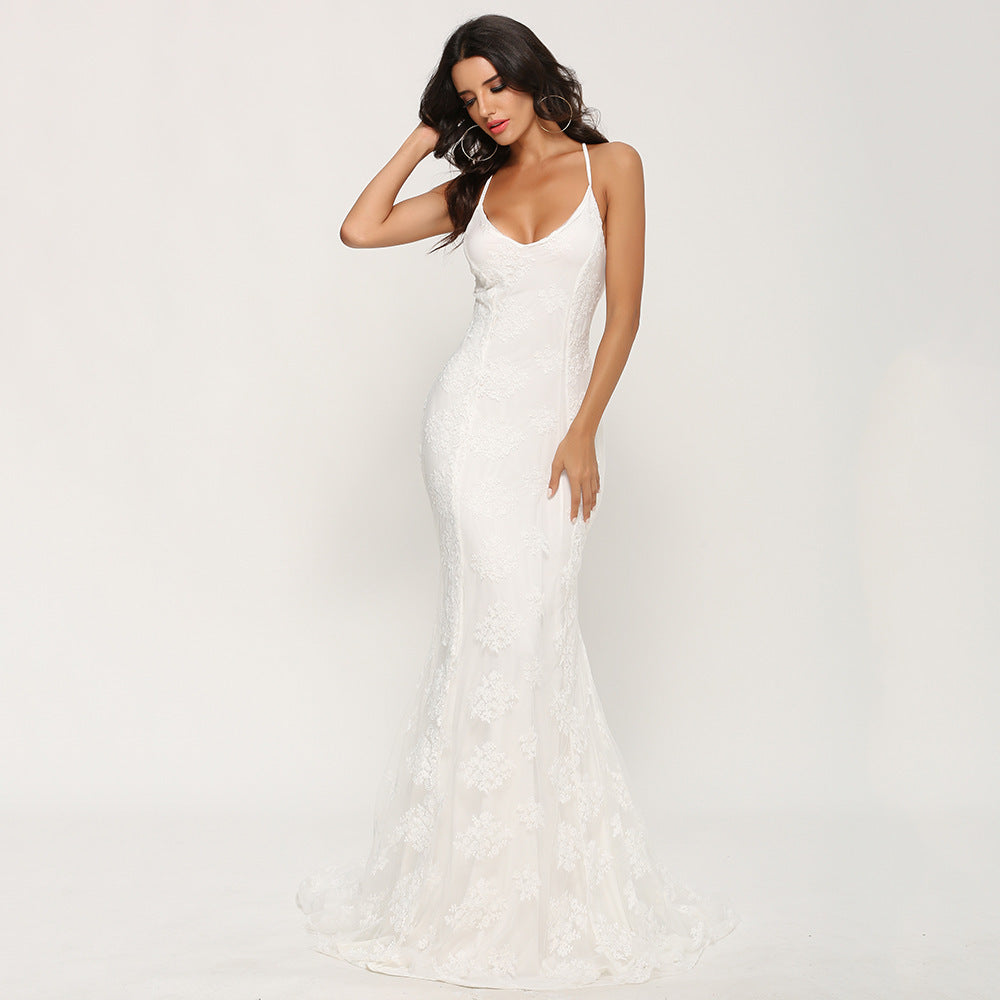 V-Neck Wedding Dress - Elegant Trailing Bridal Gown