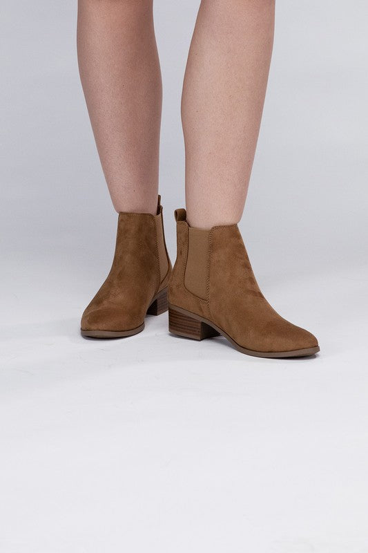 Casual Teapot Ankle 1.5' Booties