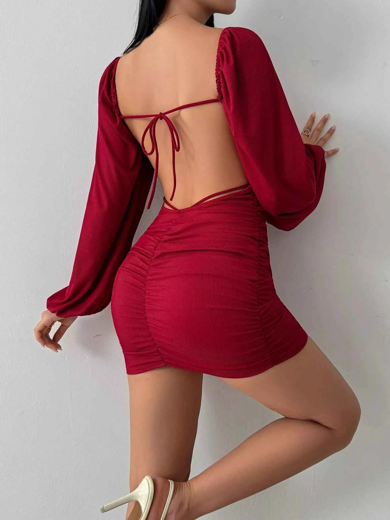 Backless Bodycon Dress - Square Neck Ruched Mini