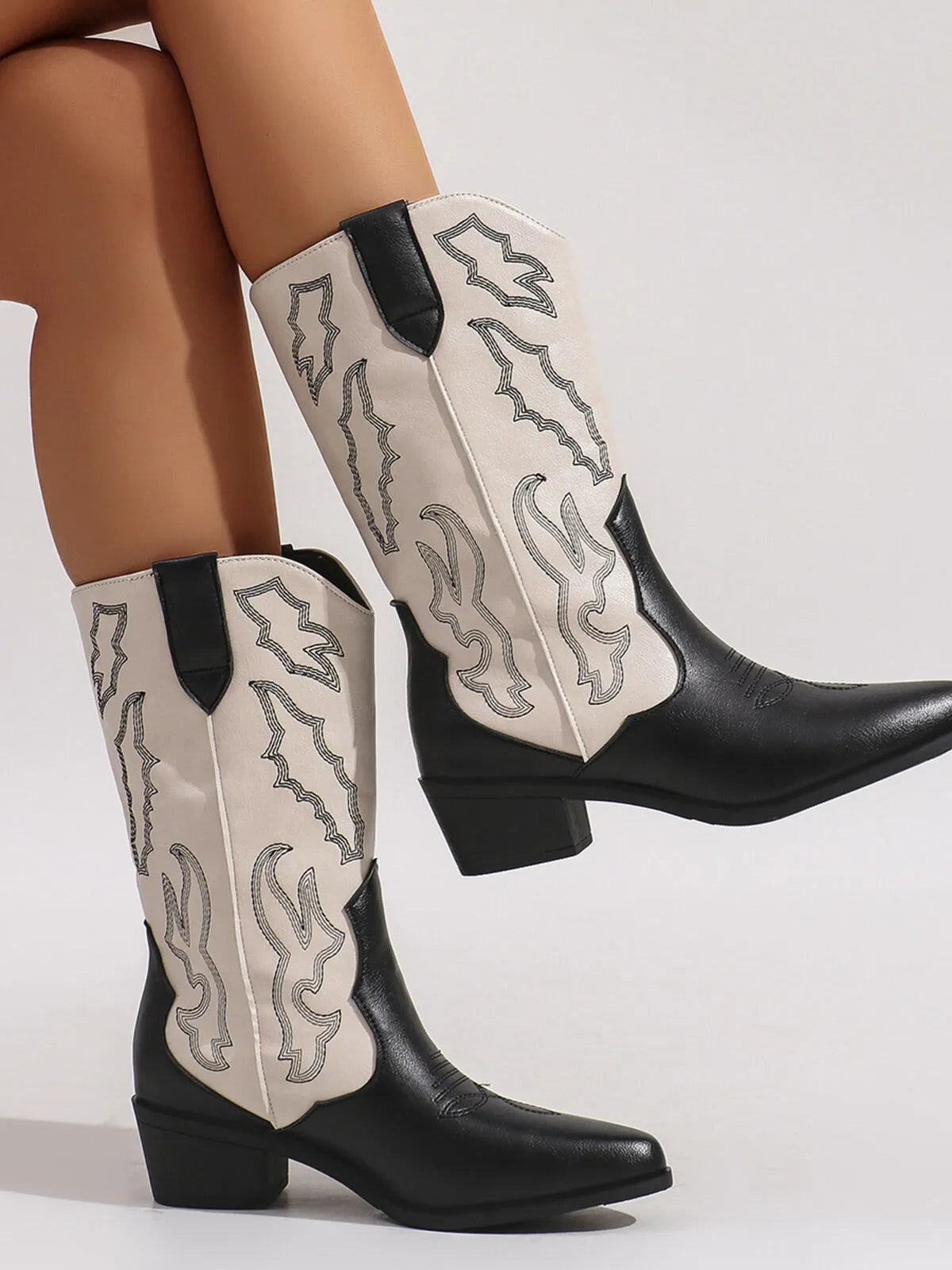 Trendsi Classic Western Boots two tone black and cream mid calf cowboy boots with stitched detail