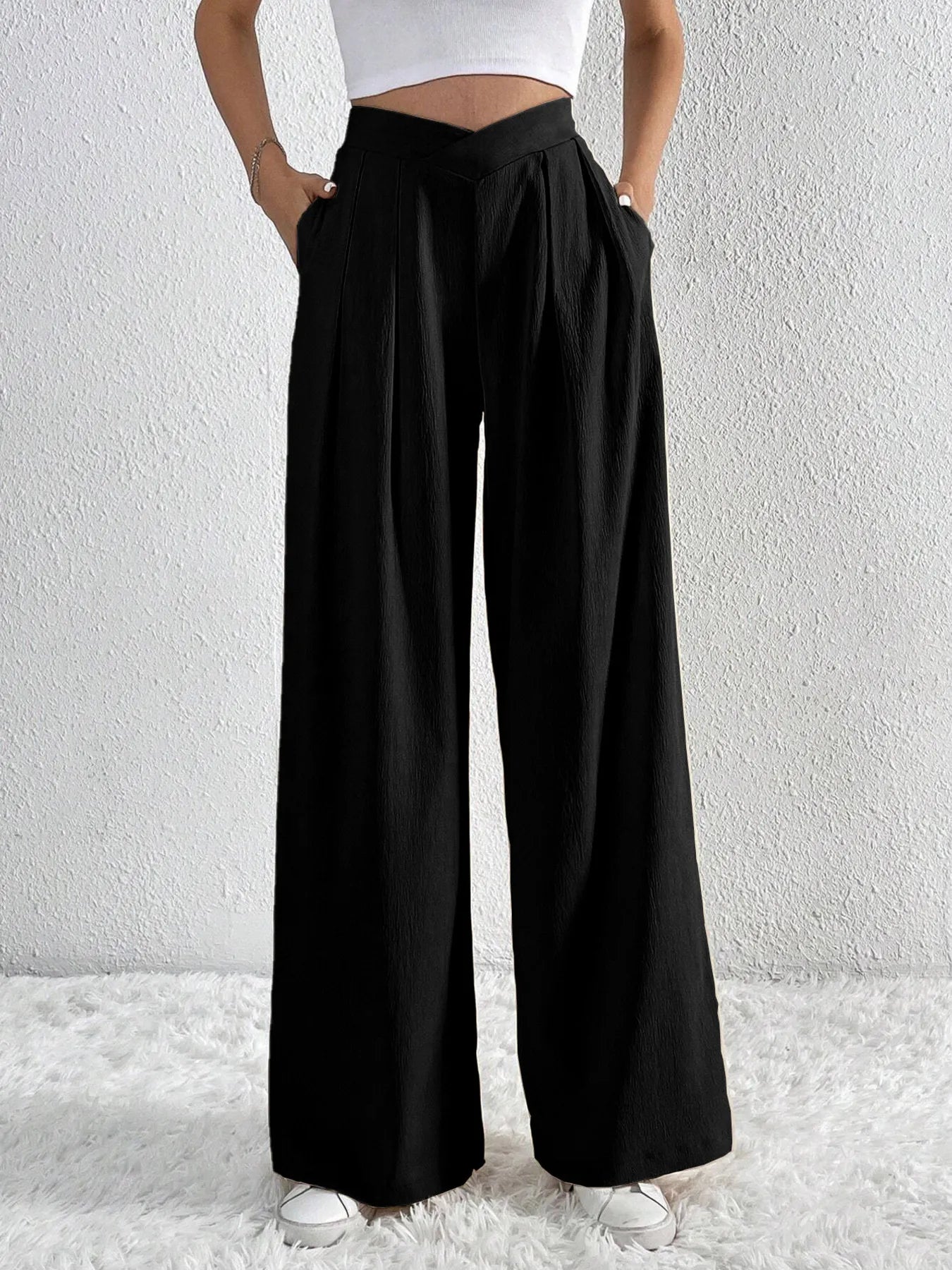 Trendsi Ruched Pants in Black with Wide Leg Design and Side Pockets for Stylish Comfort
