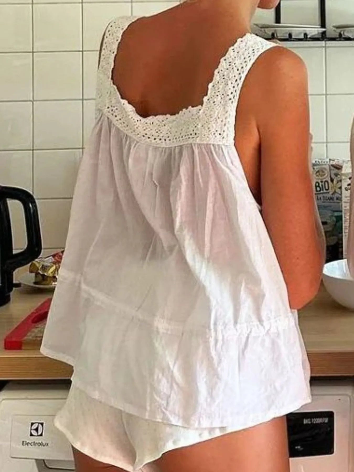 Trendsi Women's White Tank and Shorts Set with Crochet Detailing for Casual Wear
