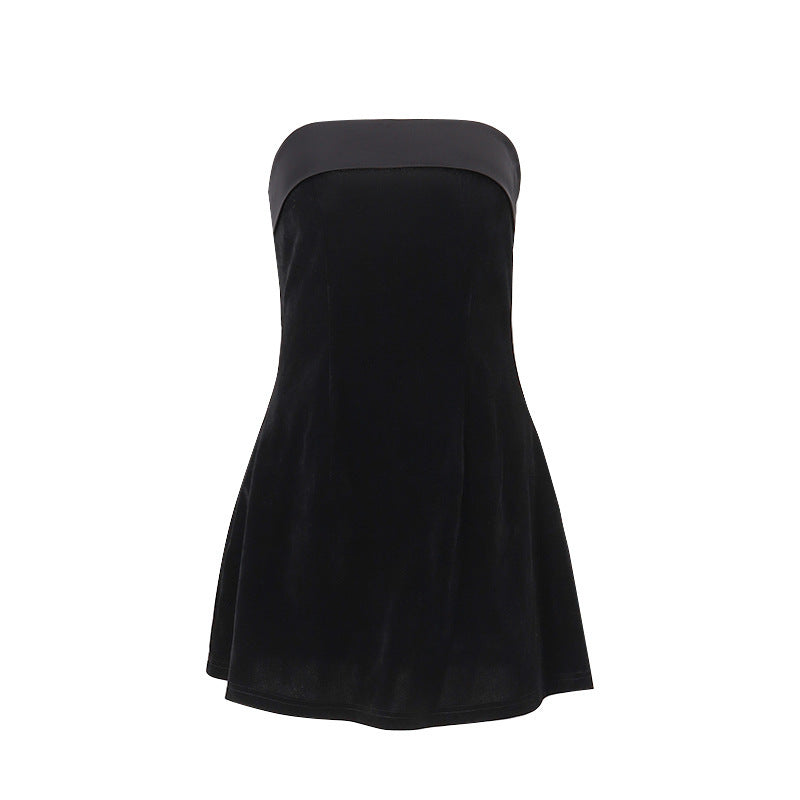 Elegant Velvet Strapless Mini Dress in Black for a chic evening look