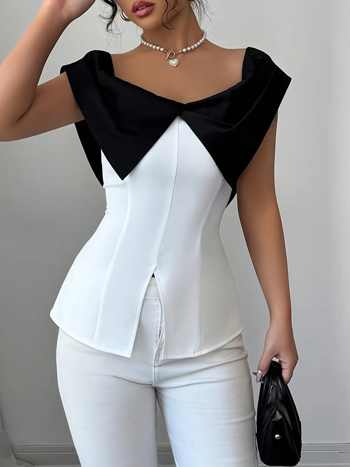 Trendsi slit contrast color cap white fitted top with black collar detail and front slit