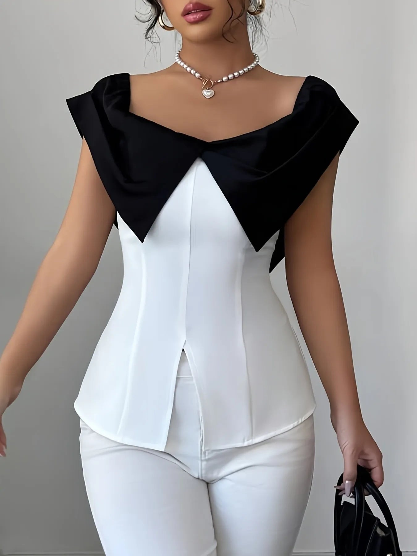 Trendsi stylish slit contrast color cap sleeveless top with black collar and white body