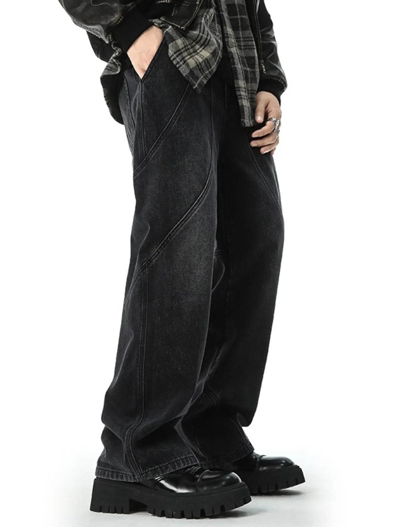 Trendsi Wide Leg Baggy Jeans in Black with a stylish relaxed fit and unique seam detailing