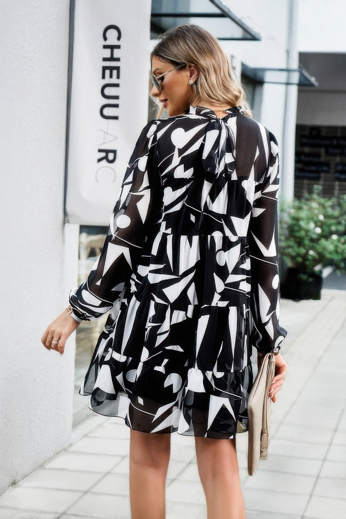 CCWHOLESALECLOTHING abstract print tiered dress black white long sleeve sheer back detail