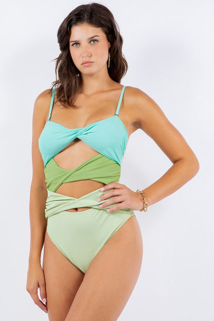 Tri Front Panel Twist Design One-Piece Swimsuit