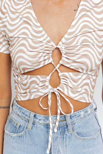 Short Sleeve Front Criss Cross Print Knit Cropped Top - Fashions Envy