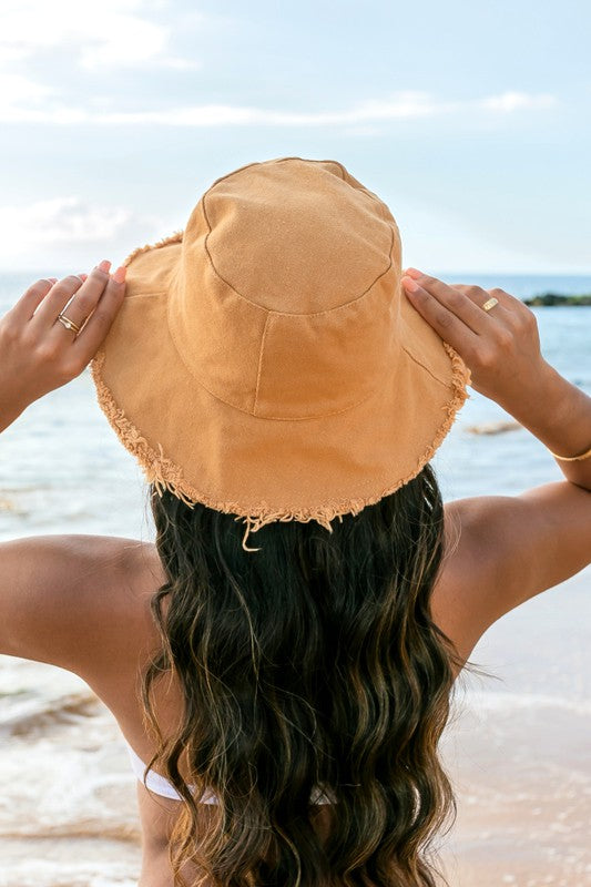 Distressed Frayed Edge Canvas Bucket Hat