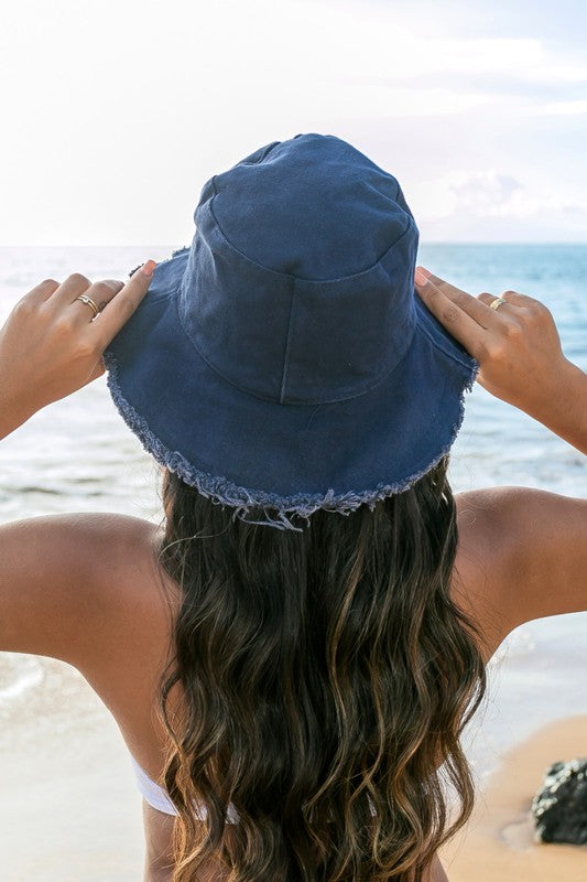 Distressed Frayed Edge Canvas Bucket Hat