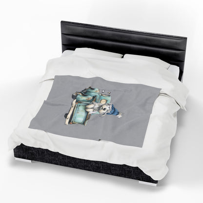 Vintage Truck Puppy Blanket - Cozy Velveteen Throw