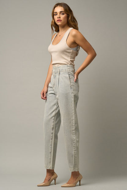 Pleated Super High Waist Balloon Cropped Jeans