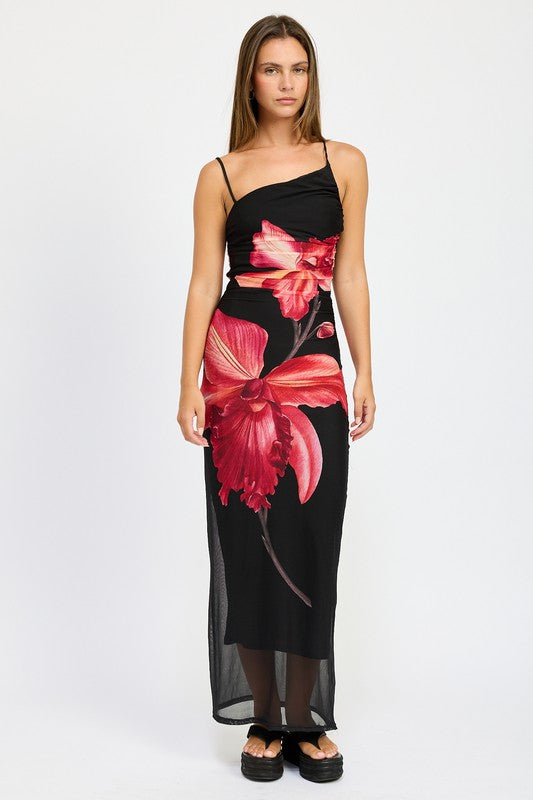 Asymmetric Shoulder Ruched Flower Maxi Dress