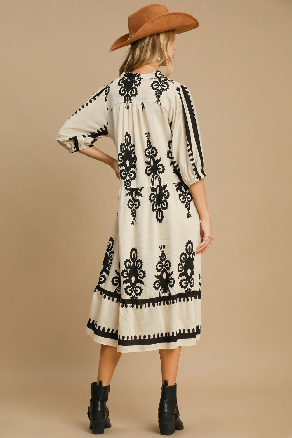 Cream Printed Notched 3/4 Sleeve Midi Dress