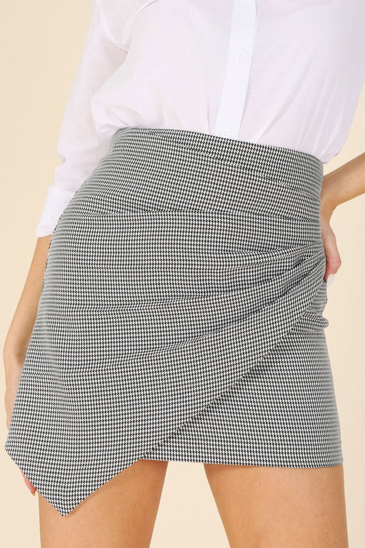 Hound Tooth Shirred Wrap Mini Skirt