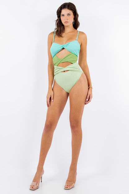 Tri Front Panel Twist Design One-Piece Swimsuit