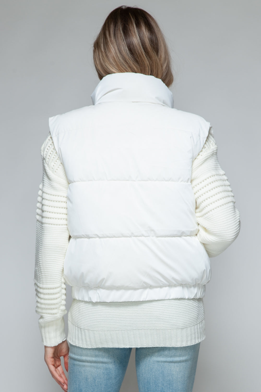 Off White Fine Fur Lining Quilted Pocketed Vest