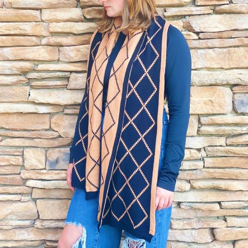 Diamond Pattern Paris Class Knit Scarf