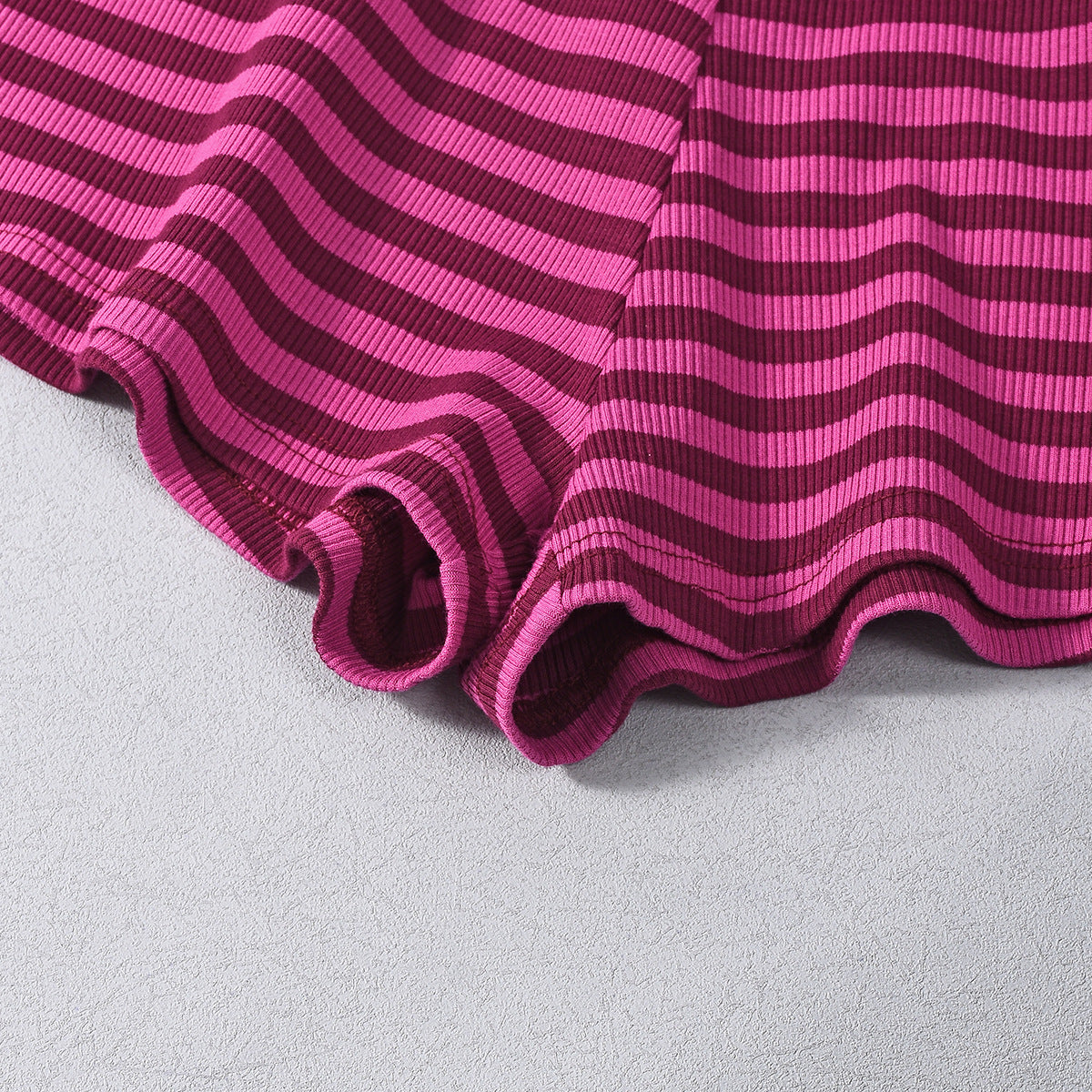 Striped Halter Neck Outfit - Crop Top Shorts Set