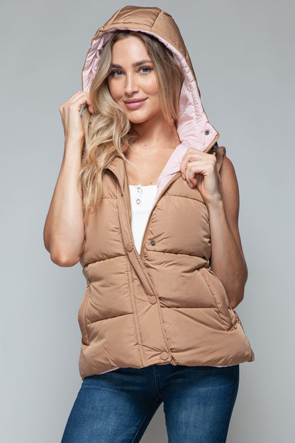 Camel Snap and Zip Closure Hooded Vest