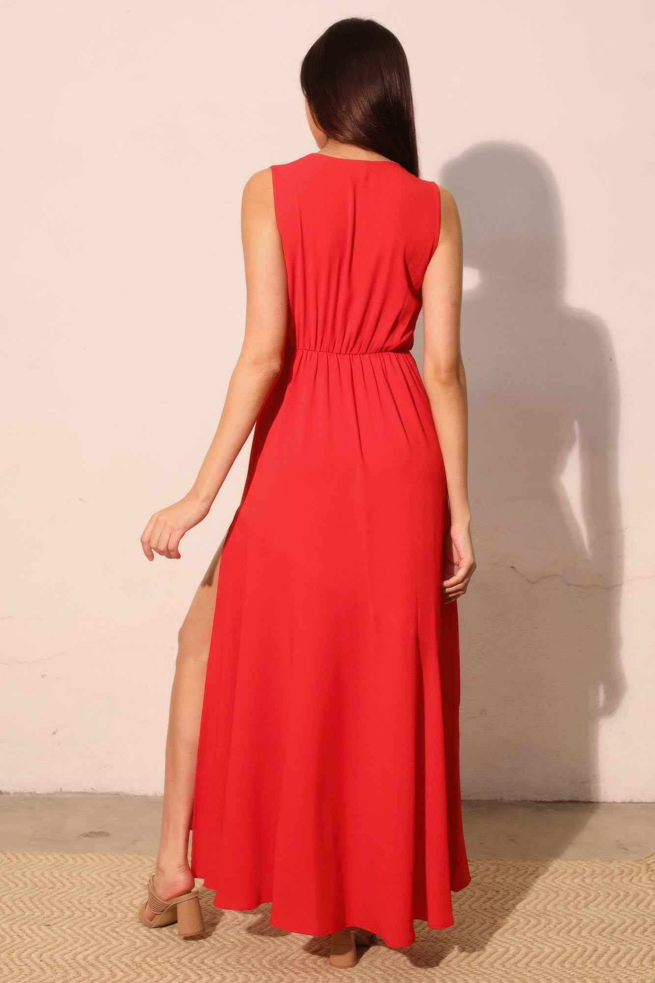 Textured Solid V-neck Maxi Dress