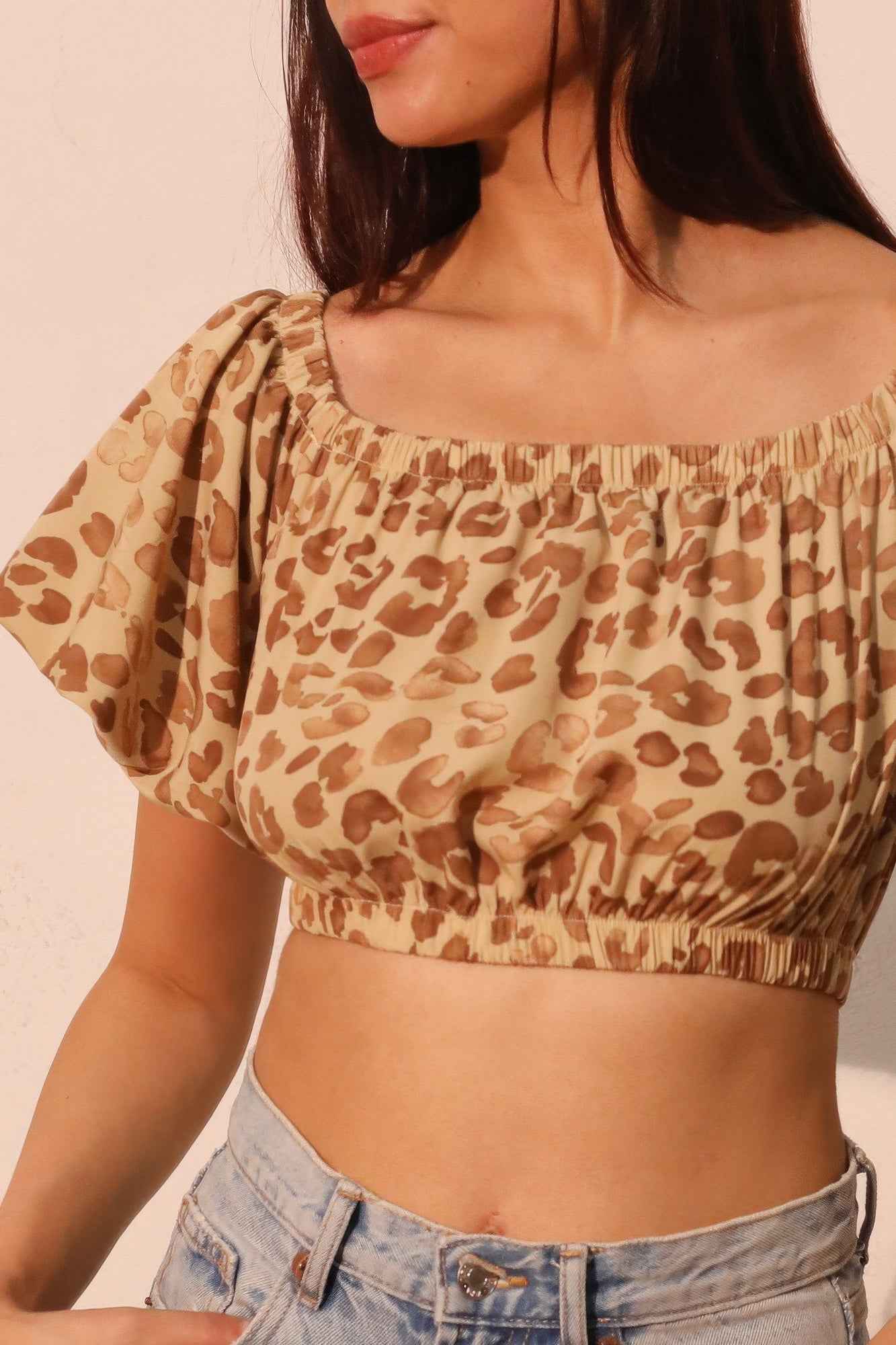Wild Babe Bubble Sleeve Crop Top