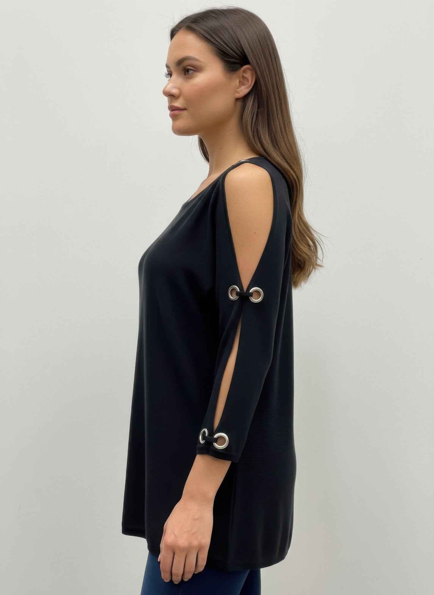 Cable & Gauge Pullover Sweater - Grommet Cutout Sleeve