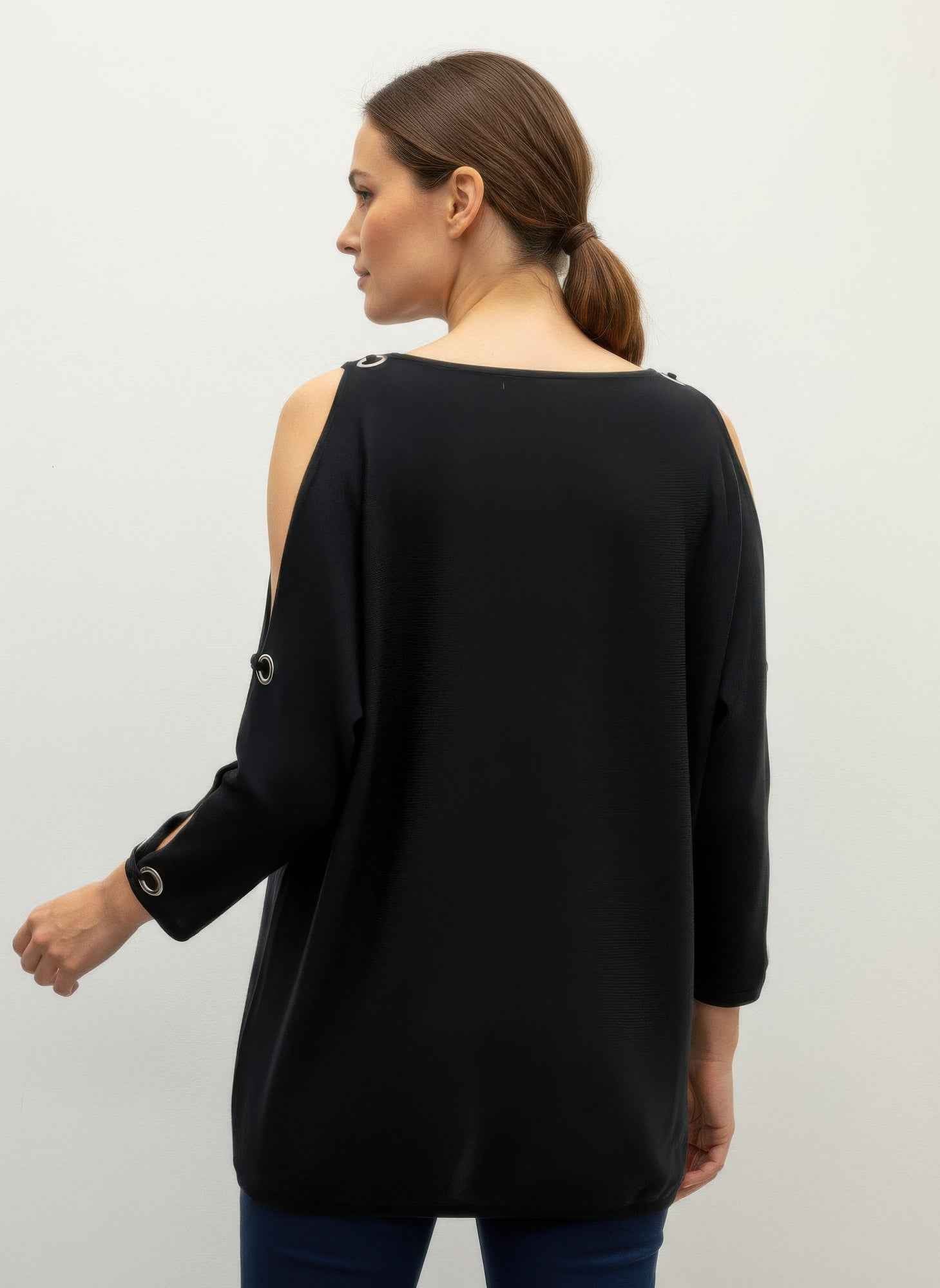 Cable & Gauge Pullover Sweater - Grommet Cutout Sleeve