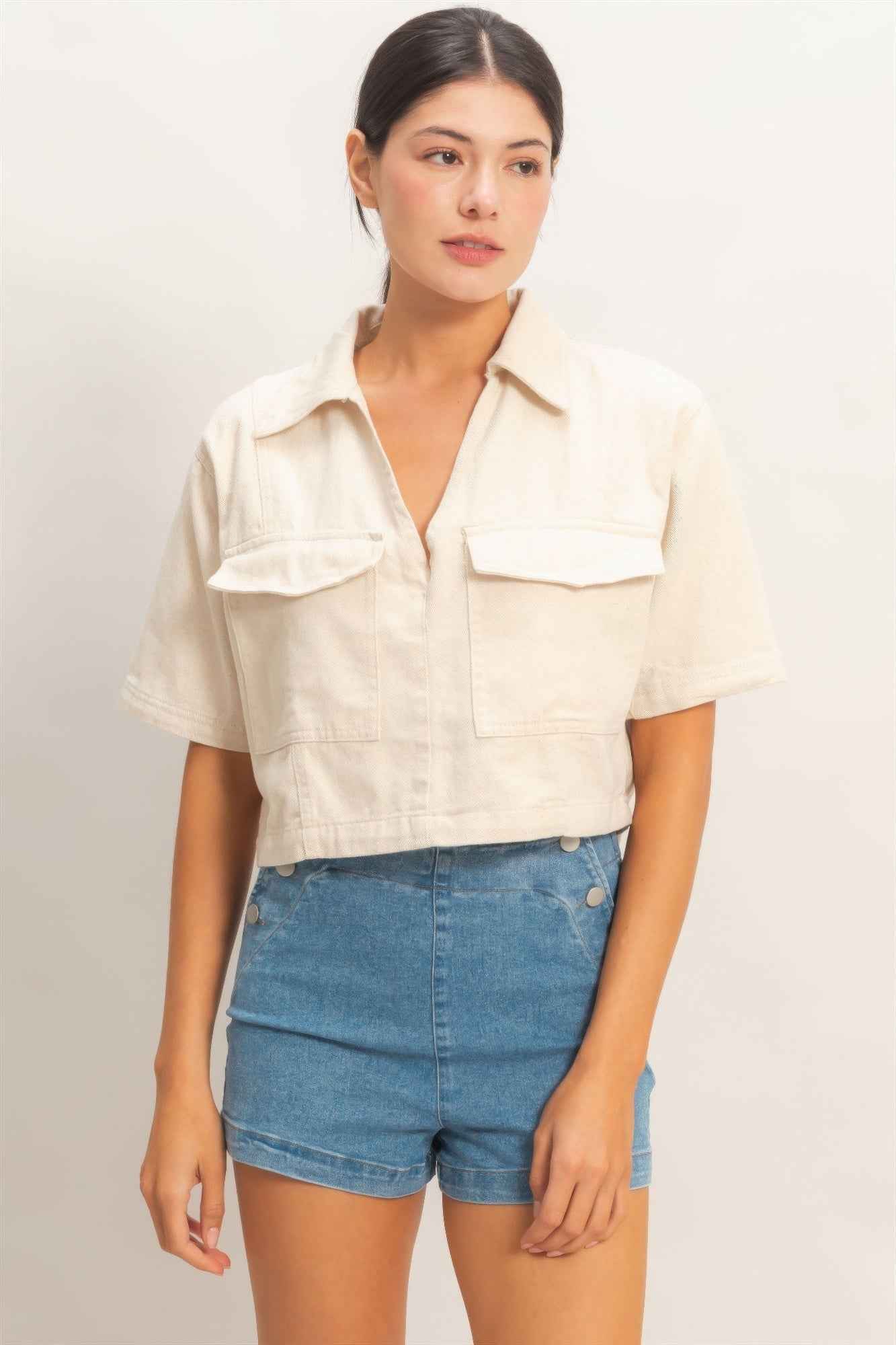 Collared V-neck Top
