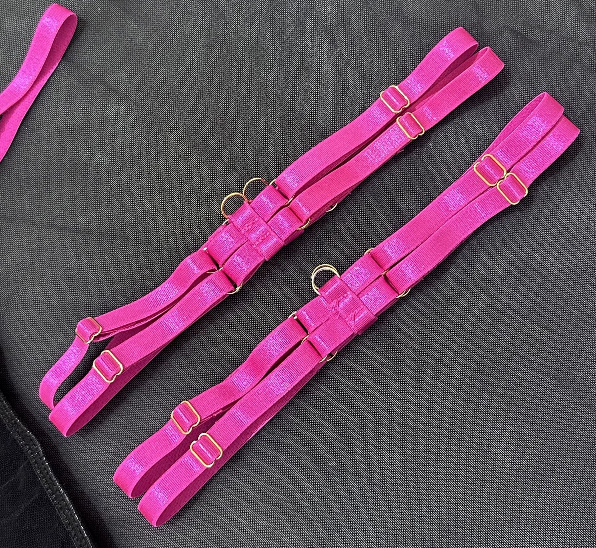 Two-Color Splicing Lingerie Set - Three-Piece Strap - Fashions Envy